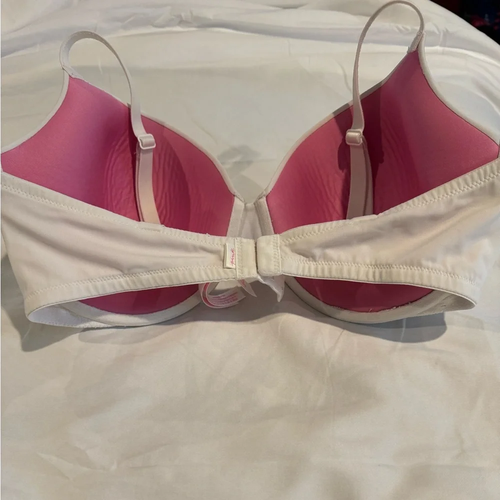 White bra - Picture 2 of 2